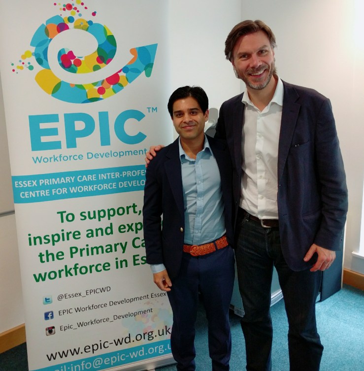 16-06-22-00-09-52-303_deco